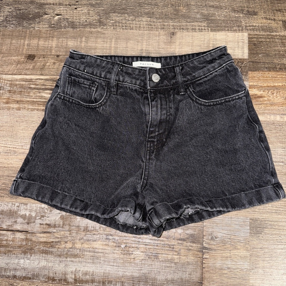 PacSun Mom Shorts Size 25 Black High Rise Denim Shorts
